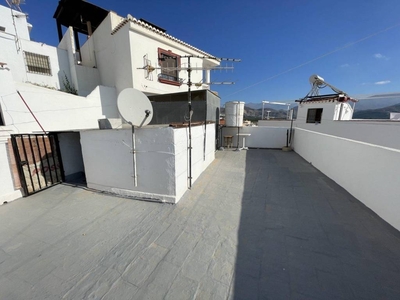 Venta Casa unifamiliar Salobreña. Buen estado con terraza 129 m²