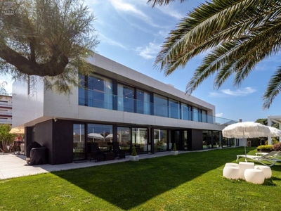 Venta Casa unifamiliar Suances. Con terraza 883 m²