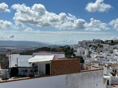 Venta Casa unifamiliar Vejer de la Frontera. A reformar plaza de aparcamiento 100 m²