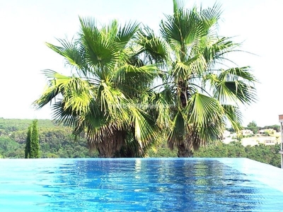 Casa fantastica casa con licencia turistica y con piscina en Lloret de Mar