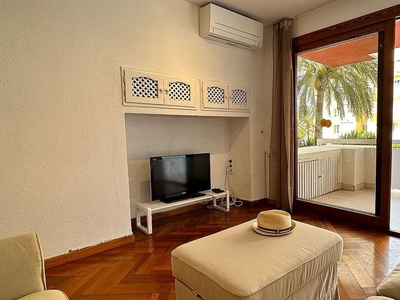 Alquiler de piso en Santa Eulalia del Río de 2 habitaciones con muebles y balcón