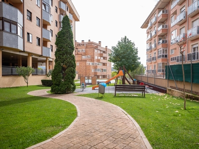 Alquiler de piso en universidad (Ávila)