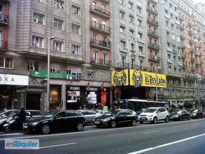 Alquiler piso aire acondicionado y ascensor Centro