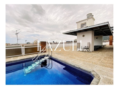 Dúplex en venta en calle Raset de 6 habitaciones con terraza y piscina
