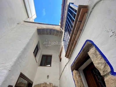 Alquiler casa de pueblo rústica en casco antiguo a un minuto de la playa sant sebastià en Sitges