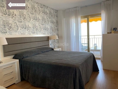 Alquiler piso apartamento a pie de playa con vistas al mar cerca de todos los servicios en Fuengirola