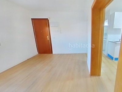 Alquiler piso con 2 habitaciones en Portazgo Madrid