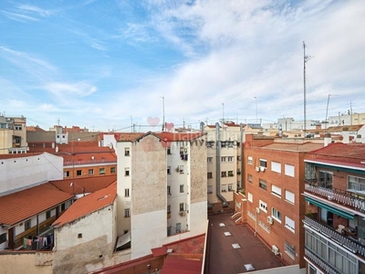 Alquiler piso en Berruguete Madrid