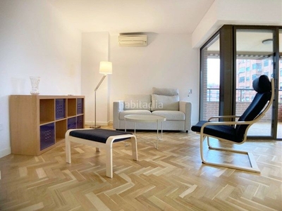 Alquiler piso en calle violin 7 piso con 3 habitaciones con ascensor, parking, calefacción y aire acondicionado en Madrid