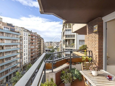 Piso en excelentes condiciones de 2 dormitorios en venta en gràcia, en Barcelona