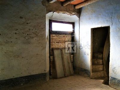 Casa en avinguda de sant jordi finca con masia antigua y cultivo de olivos – | tarragona en Montbrió del Camp