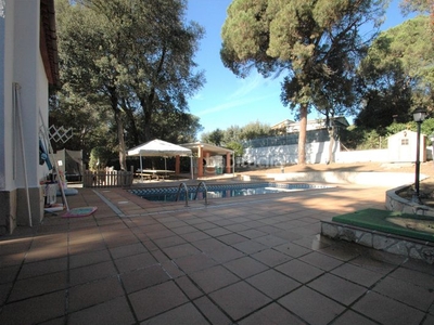 Chalet con 3 habitaciones con piscina y aire acondicionado en Sant Antoni de Vilamajor