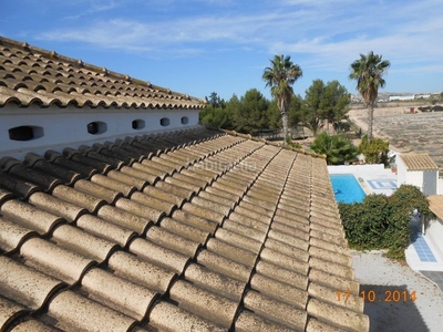 Chalet espectacular villa de 490 m2, a escasos 15 minutos del centro en Murcia