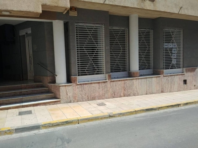 Local comercial Calle JACINTO BENAVENTE El Ejido Ref. 91932249 - Indomio.es