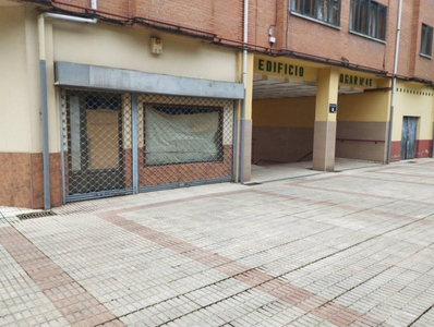 Local comercial La Estrecha Oviedo Ref. 91511581 - Indomio.es