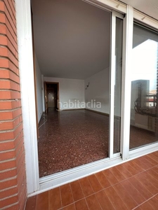 Piso 3 habitacions balcon ascensor buenas vistas amplio salón en Hospitalet de Llobregat (L´)