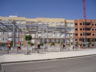 Piso en venta en Ctra de Sevilla - Ronda sur de 2 habitaciones con terraza y garaje
