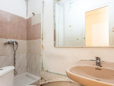 Piso ideal para inversores o primera vivienda en collblanc!! en Hospitalet de Llobregat (L´)