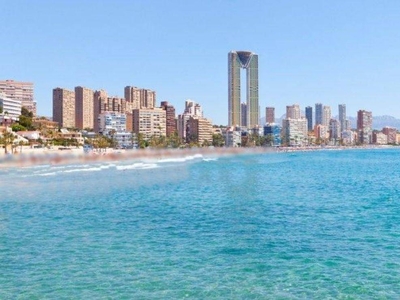 Venta Ático en Gardenias Benidorm. A reformar