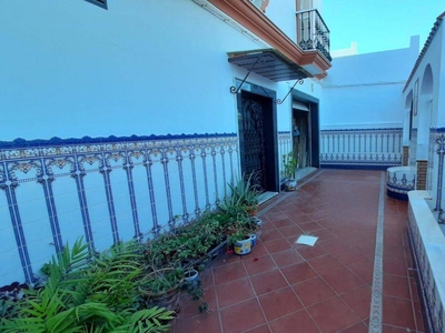 Venta Casa adosada Chiclana de la Frontera. Con balcón 254 m²