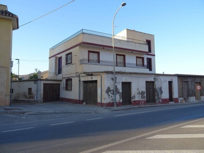 Venta Casa adosada en Carretera Almeria 20 I Berja. Buen estado plaza de aparcamiento 420 m²