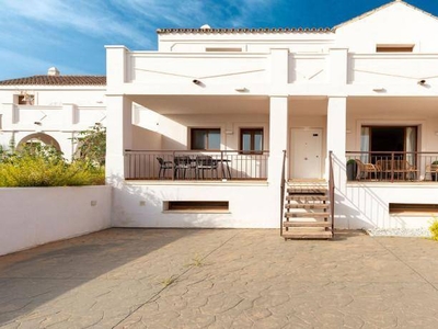 Venta Casa adosada en Majestic Hills Casares. Nueva 213 m²