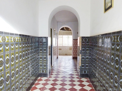 Venta Casa adosada en Romero Reinoso Huévar del Aljarafe. Con terraza 222 m²