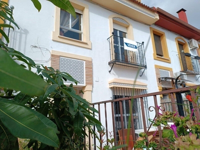 Venta Casa adosada en Suerte Del Rey San Sebastián de los Ballesteros. Con terraza 100 m²