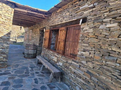 Venta Casa rústica Alpujarra de La Sierra. 160 m²