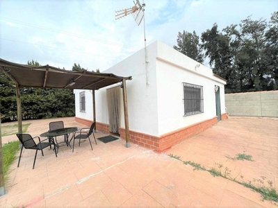 Venta Casa rústica Chiclana de la Frontera. 77 m²