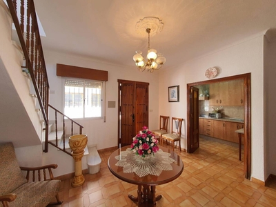 Venta Casa rústica Guaro. 151 m²