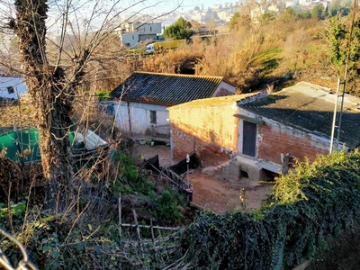 Venta Casa rústica en Carrer Sant Feliu 15 Canovelles. A reformar plaza de aparcamiento 350 m²