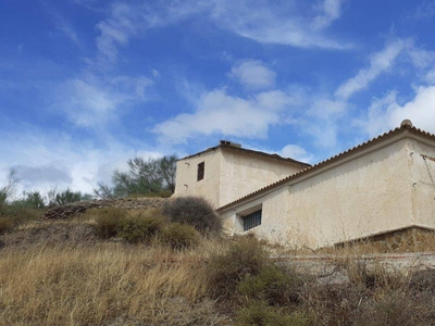 Venta Casa rústica en casa con terreno Serón. 101 m²