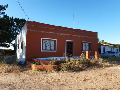 Venta Casa rústica en DISEMINADOS FOTEA s/n Ayamonte. A reformar plaza de aparcamiento 220 m²