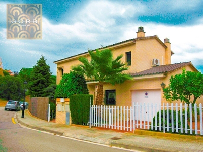 Venta Casa rústica Sant Vicenç de Montalt. 166 m²
