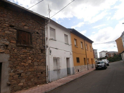 Venta Casa rústica Toreno. 46 m²