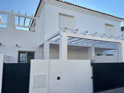 Venta Casa unifamiliar Algeciras. 91 m²