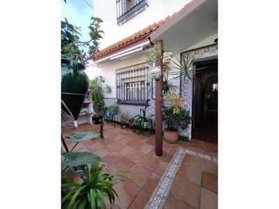 Venta Casa unifamiliar Algeciras. Buen estado con terraza 160 m²