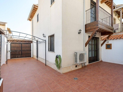 Venta Casa unifamiliar en Hormiguita Belmonte de Tajo. Con balcón 129 m²