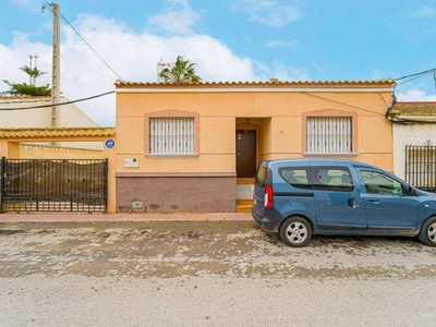 Venta Casa unifamiliar Benejúzar. Buen estado 143 m²