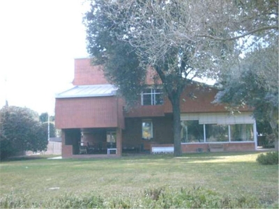Venta Casa unifamiliar Cerdanyola del Vallès. Buen estado con terraza 503 m²