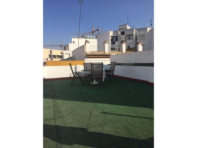 Venta Casa unifamiliar Dos Hermanas. Buen estado con terraza 150 m²