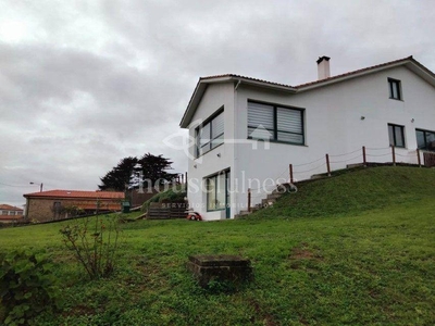 Venta Casa unifamiliar Ferrol. Con terraza 250 m²