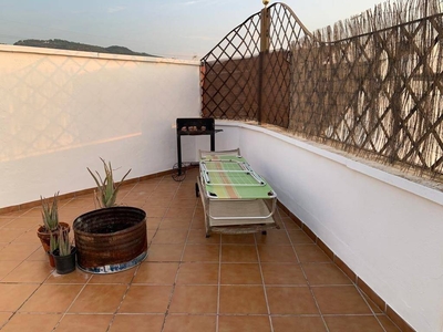 Venta Casa unifamiliar en asamblea Córdoba. Con terraza 156 m²