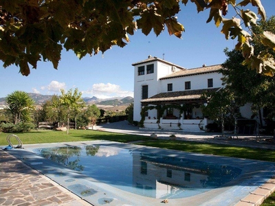 Venta Casa unifamiliar en Cortijo nuestra señora de la Aurora Villa de Otura. Con terraza 700 m²