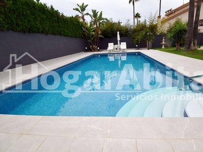 Venta Casa unifamiliar en Mar CantÀbric Sagunto - Sagunt. Con terraza 261 m²