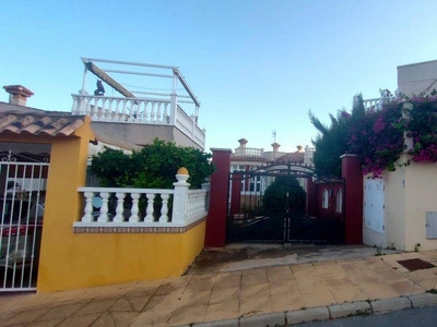 Venta Casa unifamiliar en rio segura 5 San Miguel de Salinas. Con terraza 115 m²