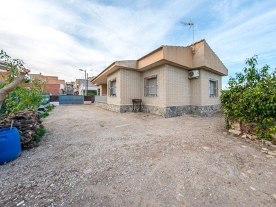 Venta Casa unifamiliar en santo domingo en aljucer Murcia. Con terraza 208 m²