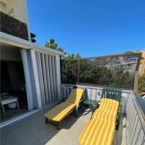 Venta Casa unifamiliar en Urb. Monte Rojo San Bartolomé de Tirajana. Buen estado 72 m²