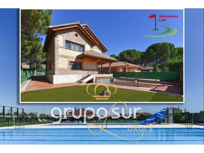 Venta Casa unifamiliar en Urbanización Aldeamayor Golf S/N Aldeamayor de San Martín. Buen estado con terraza 401 m²